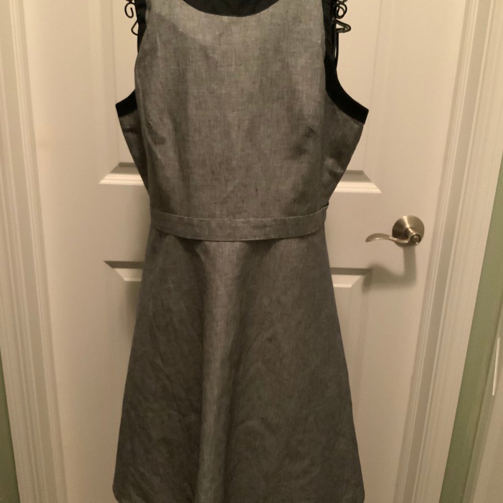 T. Tahari A-line Charcoal Sleeveless Size 12